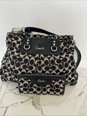 Coach Black & Beige Signature Canvas Shoulder Bag with Wallet Set